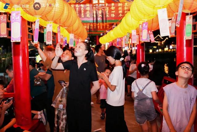火树银花映古城！这个假期崇左太平古城氛围感拉满了