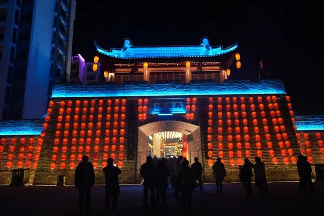 人人人我人人人……武都人气爆棚！