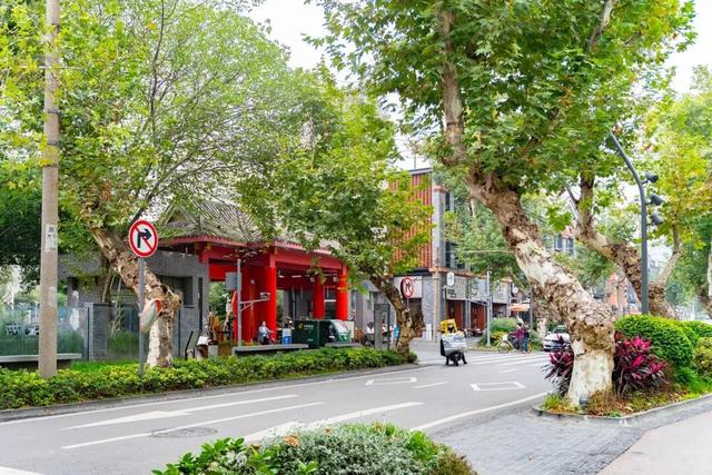 发现·公园城市 | 回家路上的露天“博物馆”