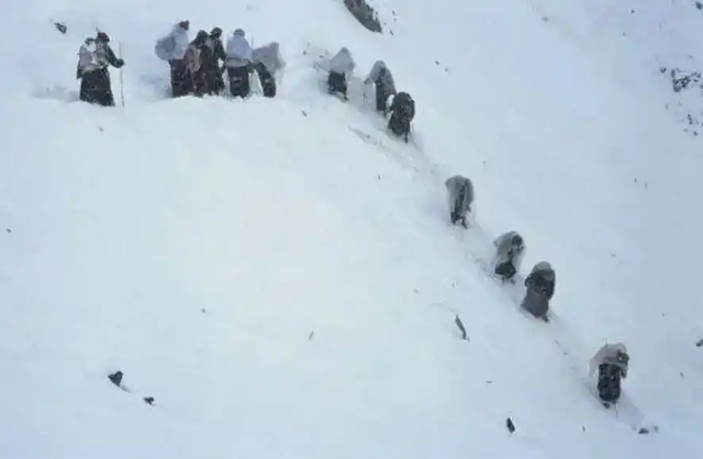 17人登山队全军覆没，让它成为人类真正的禁地，结合地图了解一下