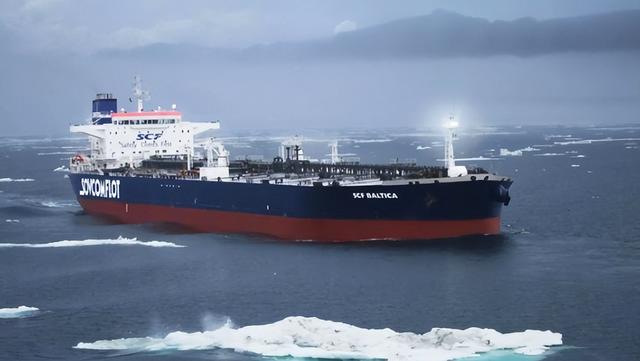 不到24小时，美国扣第3艘油轮，但碰上刺头，双方爆发海上追逐战