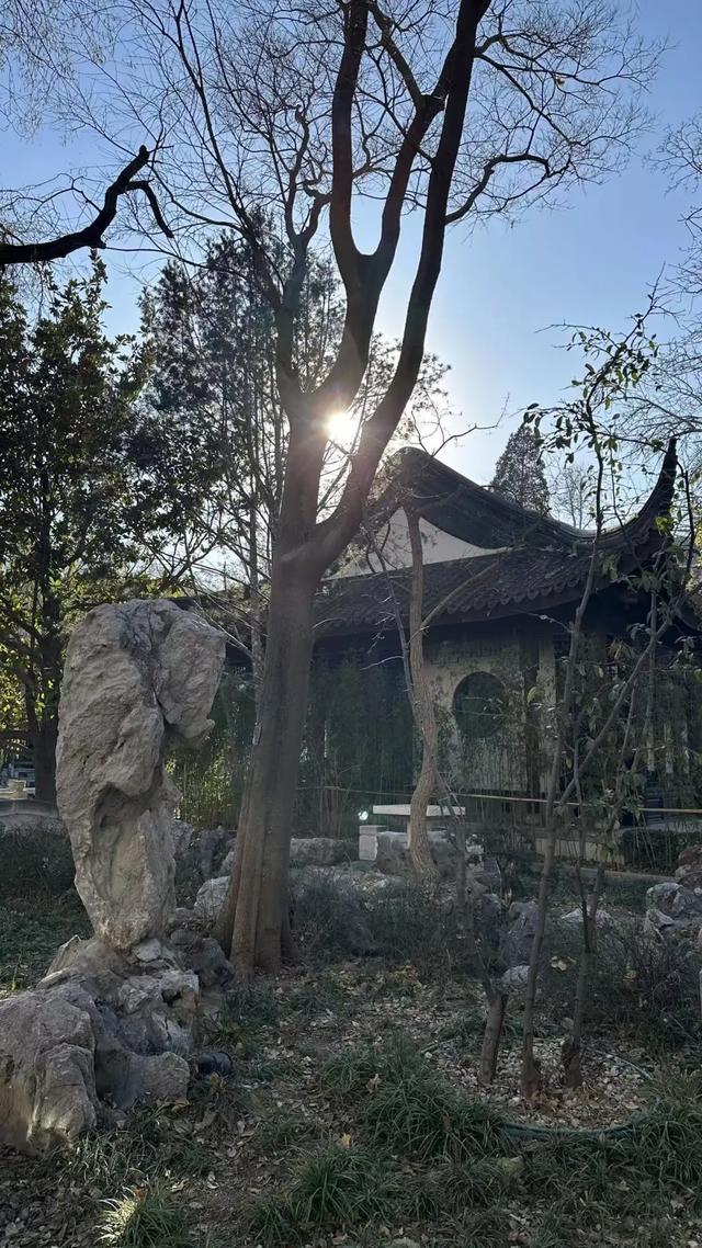 来京20多年，终于走进了一直不敢进的友谊宾馆......