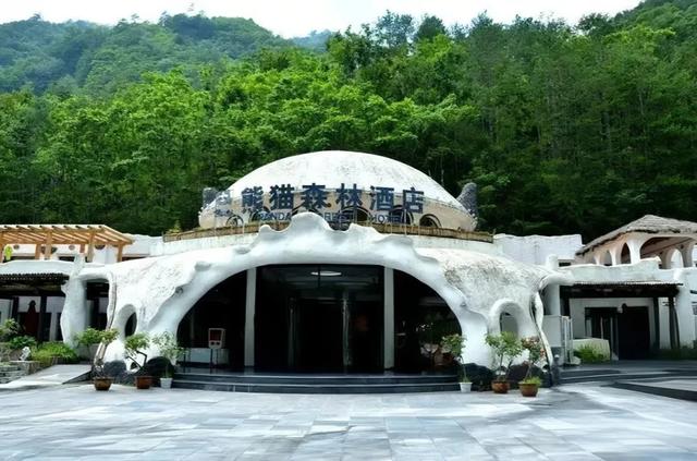 浪浪山外有佛坪,吹过的风都带着自在