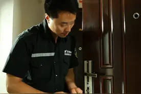 丹东锁匠协助警方开锁被炸身亡，没一分赔偿，法院：这是经营行为图片