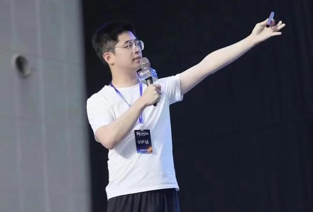 2025第一家暴雷的网红公司，把4个清华学霸逼进死胡同