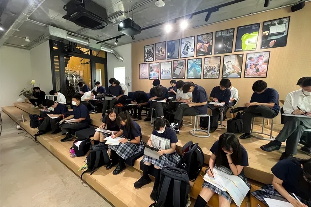 请输入图片描述 请输入图片描述