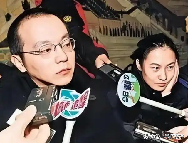 原来我们都被骗了！窦唯的落魄潦倒是假象，北京四合院才是真底气