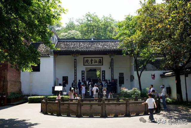 千年同饮一河水,河头是萍乡南正街,江尾有醴陵东正街