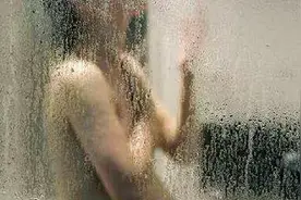 女生洗澡都在想什么？解密女性浴室的心声图片