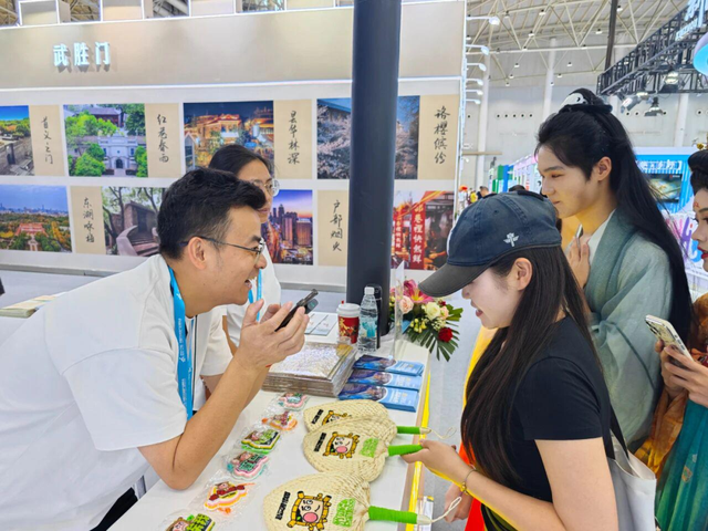 献礼“超级文旅日” ！武汉城建集团文旅项目亮相2025文旅博览会