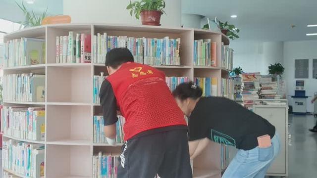 服务“苏超”游客 助力“文化纳凉” 青少年志愿者活跃文化场馆