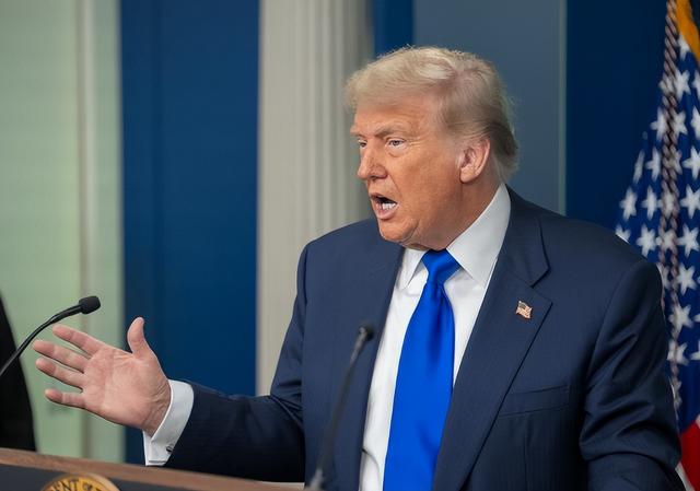 又有小动作了！老美持续对委方施压，普京一通电话或真能改变局势