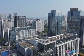 “省战新基金”第二批产业专项基金正式启动 扬州再获5.75亿元支持图片