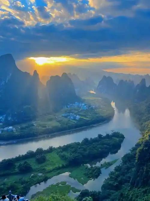 到老了才发现：不管有钱没钱，子女孝不孝，人老了就是痛苦的开始