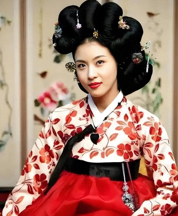朝鲜“妖女”张绿水有多荒淫？宴上与国王当众行事，被称转世妲己