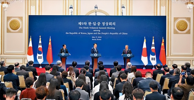 解放军下达最后通牒，日本或成战场？高市不认错，对中国3连反击