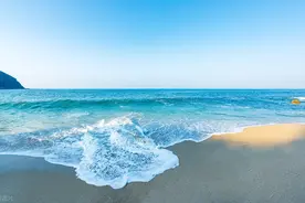 某同志近三年工作总结图片