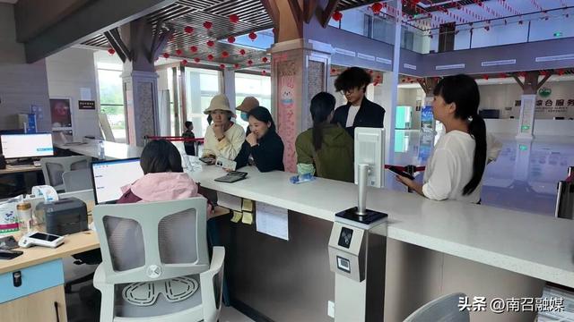 国庆中秋假期：南召接待游客64.5万人次 旅游综合收入28735万元