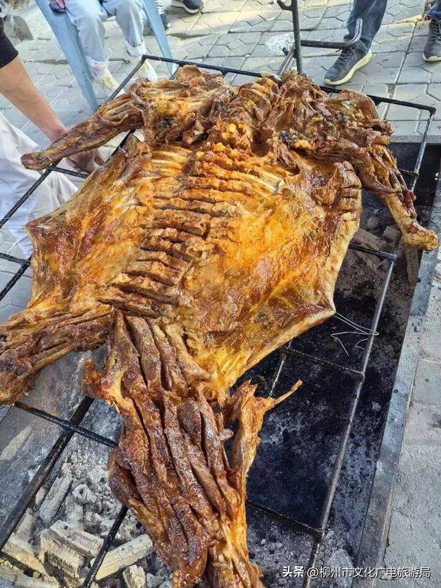 耳朵听芦笙battle，鼻子追烤羊香！这是专属秋日融安的神仙日子！