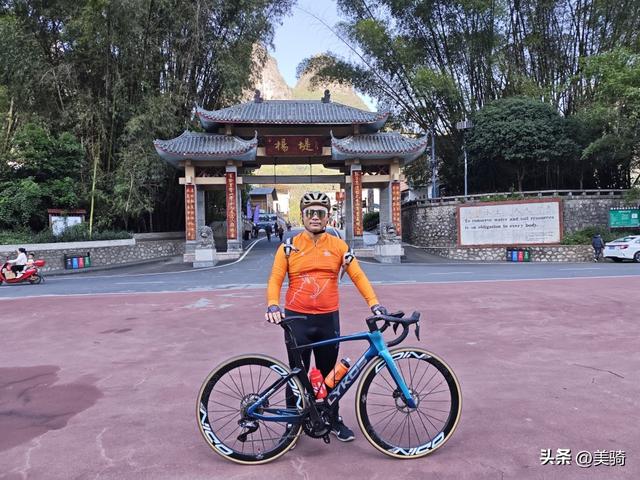 环漓江百公里骑游，赏两岸三渡山水画卷