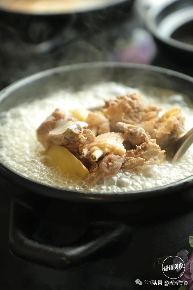 藏在山上的农家菜，就连工作日也人气爆满