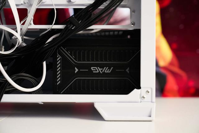 升级压纹线，整体更安静，微星 MAG A850GLS PCIE5 开箱