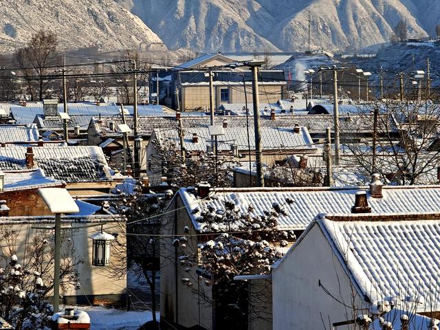 银装裹山河 暖意藏烟火