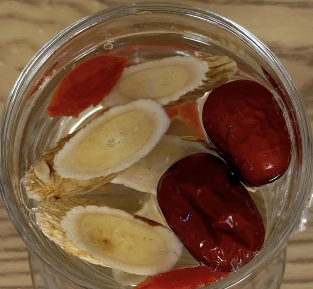 小寒到大寒	，最阴寒的15天，每天喝点它，阳气补上了	，防寒又养身