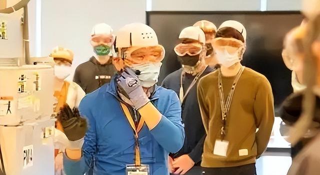 75岁芯片大佬潜逃美国！带核心技术机密，中国半导体经济警报拉响