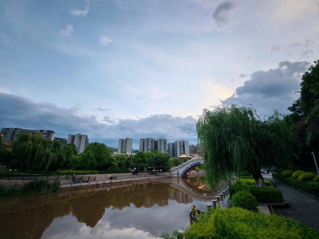 西昌火把节，暑天里的清涼