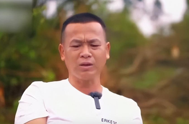 自建房风波升级！全红婵夺金仅10天，恶心的事发生，全爸无奈苦笑