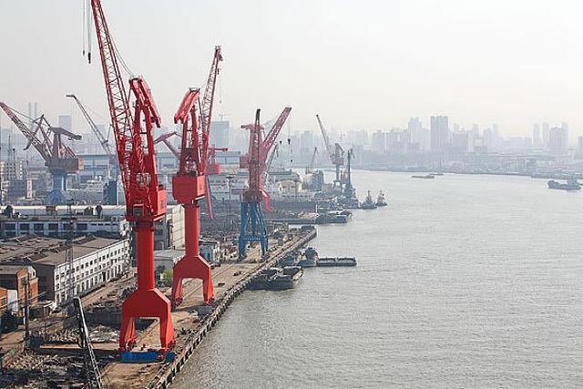这才是全球最先进航母？战力达辽宁舰6倍，现在美军彻底笑不出