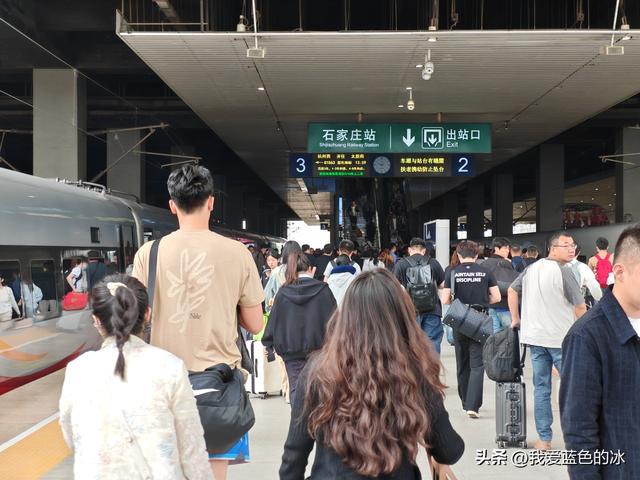 早晨六点出门，下午五点来到了山西地盘最大的城市忻州市
