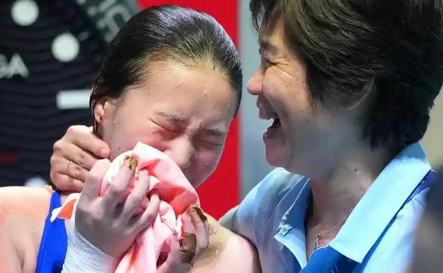 陈芋汐不再隐瞒，夺冠后首次提及全红婵，一句话意外暴露两人关系