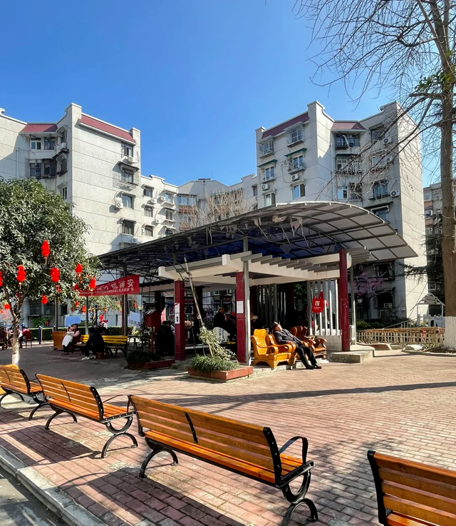 拆迁全面叫停？满24年房龄的老小区，一律按新规处理！业主迎利好