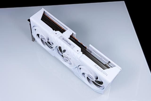 还买 5060 Ti 16GB？RX 9070 GRE 才是更好选择！