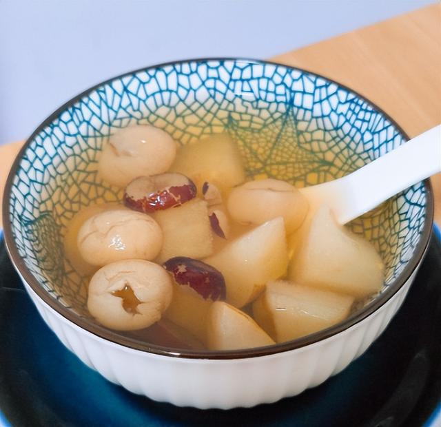 河北这小城火了，废弃厂房变网红地，公司排队入驻，就为一盏灯？