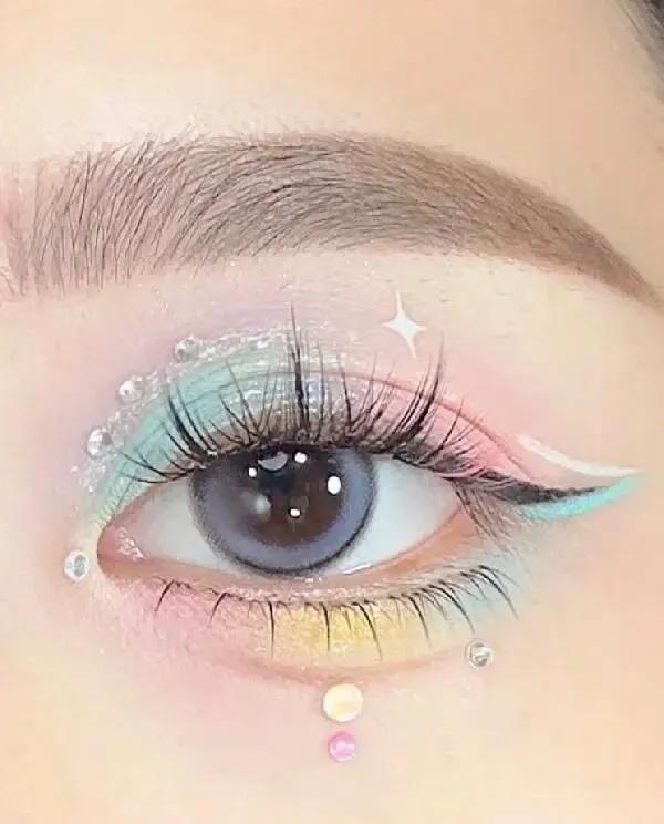 音乐节请都这样化眼妆‼（附教程）