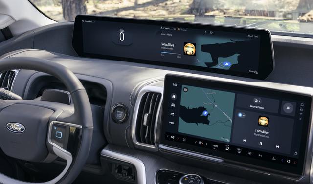 福特CEO抨击苹果CarPlay Ultra，认为未来战场在 AI 助手