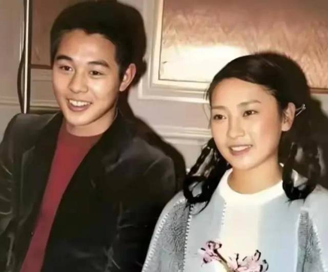 李思，李连杰与前妻黄秋燕的女儿，37岁的她真的很美！
