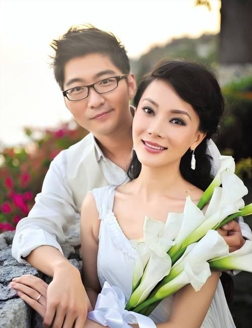 陈数14年陪继子长大，丈夫消失两年，这段婚姻为何如此安静