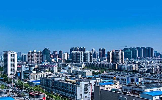 华东面积最大的地级市，相当于6个南京，3个青岛，不是杭州、合肥