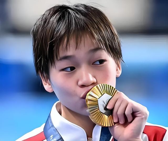 豪宅风波升级！专家建议拆除全红婵雕像，樊振东的话终于有人信了