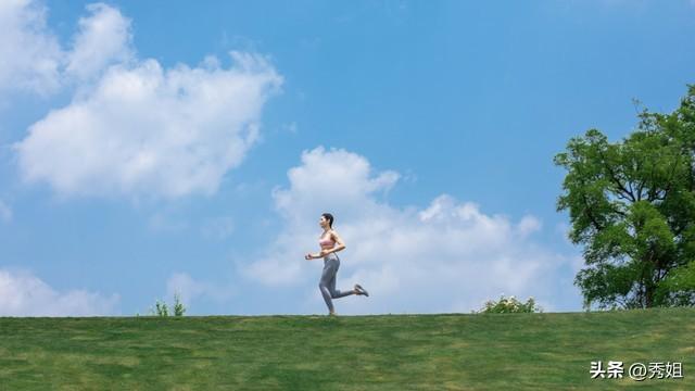两性关系揭秘：男人过了60，女人最难忍受的三种行为，你占了几个