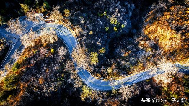 周末撒欢！八条京郊宝藏自驾公路带你赏秋