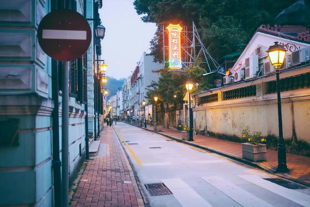澳门一日游保姆级路线，从历史老街到奢华度假村，不走回头路