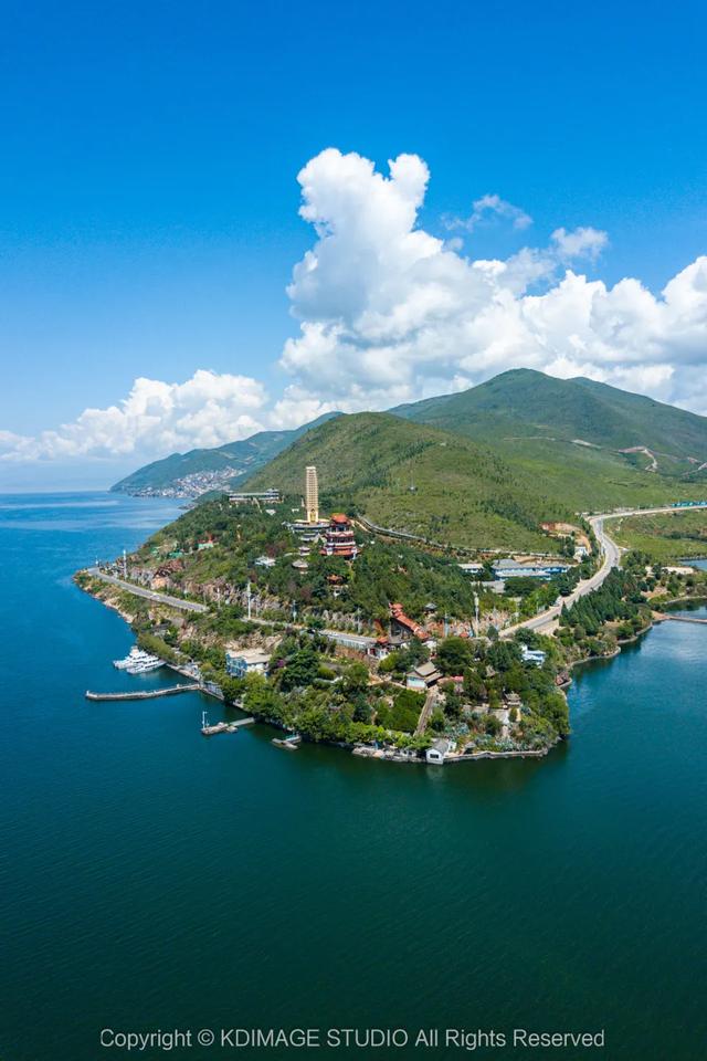 云南自驾4天3晚，从香格里拉到大理，这才是秋天的第一场旅行！