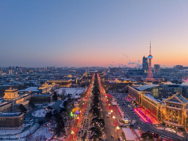 新民大街1445：漫步时空，见证冰火交融的文明印记