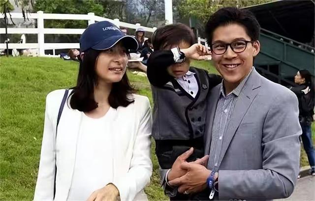 郭晶晶也没想到，霍启刚会因香港火灾后的这一举动，实现口碑暴增