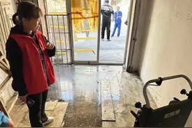 铁西区笃工街道北四路社区“三零”工作室助力下水主杠漏水纠纷化解图片